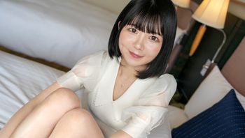 SIRO-5557 こんな清純そうな娘が！